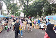 Kambang Iwak Makin Padat Pedagang