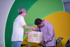 Pegadaian Serahkan Hadiah Badai Emas 2025 kepada Pemenang, Dorong Transaksi Digital Nasabah