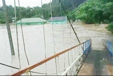 Hujan 11 Jam, Jalan Terendam-Jembatan Nyaris Putus, Banjiri Wilayah MLM, Air Setinggi Atap Pos Koramil 