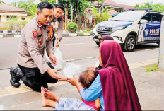 Peduli, Kapolres Berbagi Sedekah dan Takjil 