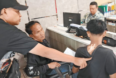Ditusuk Teman Main Sendiri, Remaja Didampingi Ayahnya Lapor Polisi