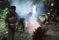Warga Karang Raja Pertahankan Tradisi Melemang dalam Rangka Sambut 10 Muharam