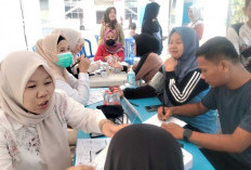 Dinkes Wajibkan Pengunjung CFD Kayuagung Periksa Tensi dan Gula Darah