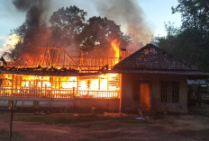 Satu Rumah Warga Lais Utara Ludes Dilalap Si Jago Merah. Penyebab Terbakar Diduga Karena Ini