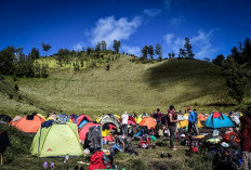 Waspadai Bahaya Menahan Kencing Saat Mendaki Gunung: Ini Dampaknya untuk Kesehatan