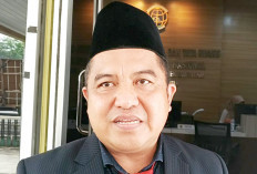 Ruang Pelayanan  dan  Area Parkir Kantah Muara Enim Terbatas