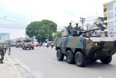 Kendaraan Tempur Ramaikan Jalan Protokol, Mulai Pengalihan Arus, Masyarakat Antusias