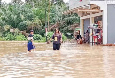 Banjir Terdalam di Kecamatan Rupit, Mobil Warga Sempat Hanyut Di Sungai