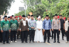 Muhammadiyah Lahat Perkuat Sinergi, Din Syamsuddin: “Bursah Zarnubi Tokoh Nasional yang Kembali Mengabdi”