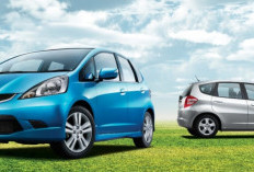 Gaya Makin Stylish, Konsumsi BBM Makin Hemat: Pesona Honda Jazz GR Hybrid di Jalanan Kota