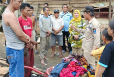 Korsleting Listrik, Rumah dan Gudang Rongsokan Terbakar, Pedagang Pasar Panik Evakuasi Diri