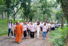 Peace Walk Tandai Penutupan Rangkaian Perayaan Waisak 2024