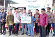 Pemkab OKI dan Baznas Bedah Rumah Warga Pedamaran Rusak Diterpa Angin