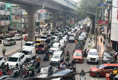 Masih Banyak Truk Barang Nekat Melanggar