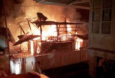 Uang Tunai Rp27 Juta Hangus, Ikut Terbakar Bersama 2 Rumah Warga di Kayuagung 