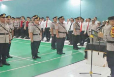 2 Kasat dan 3 Kapolsek Dirotasi