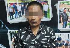 Petani Duel dengan Begal Bersajam
