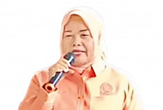 Serap Aspirasi Warga Desa Penantian, Hj Riwi Nuriswanto Siap Perjuangkan Persoalan Sampah hingga Bantuan Rumah