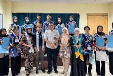  Lahirkan Generasi Muda Peduli Literasi, Dewa-Yuliana, Duta Literasi Perpustakaan UBD 2025