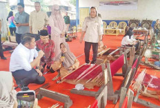 HD Apresiasi Perajin Tenun dan Pandai Besi