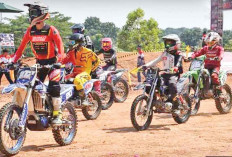 Ratusan Crosser Unjuk Kebolehan, Sukses Tournament Grasstrack -Motocross Piala Panglima TNI 2024