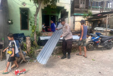 Polsek Jarai Bergerak Cepat, Bhakti Sosial Perbaiki Rumah Warga Terdampak Puting Beliung di Lahat