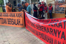 Persidangan Kasus Pembvnuhan Siswi AA Ditunda, Pelaku Ubah Pengakuan, Pengacara: Anak Kami Tidak Bersalah