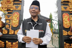 Pendekar Hukum Umumkan Mengundurkan Diri dari Jabatan Menko Polhukam, Presiden Jokowi : (Kabinet) Sangat Solid