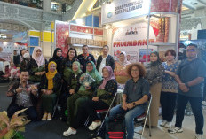 Dispar Palembang Promosikan Pempek dan Songket di Jogja TCTI Expo 2024