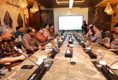 Digitalisasi SPKLU, Percepat Ekosistem EV, PLN Gandeng Indosat Business