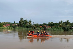 Nekat Berenang Jenguk Cucu, Kakek 74 Tahun di OKU Timur Hilang di Sungai Komering