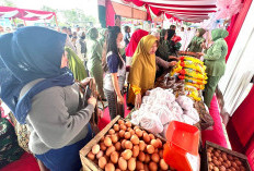 Ratusan Warga Serbu Bazar Ramadan Kodam II/Sriwijaya, Sembako Diskon hingga 40 Persen