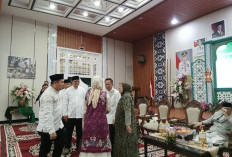 Mulai Pejabat hingga Warga Marginal, Ratu Dewa dan Istri Sambut Ribuan Tamu di Open House Idul Adha 2026