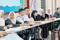 Final SiCheCo 2025: Lima Tim SLTA Adu Pintar di Kompetisi Teknik Kimia Unsri