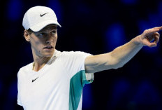 Bungkam Djokovic, Sinner Lolos  Semifinal ATP Tour Final 2023