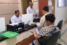 Tak Bayar Gaji Perangkat Desa Selama Lima Tahun, Oknum Kades Betung Muara Enim Dilaporkan ke Polisi