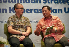 KemenKopUKM Luncurkan Buku Serial Strategi Pengembangan Koperasi dan UMKM