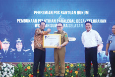 Bupati Empat Lawang Joncik Muhammad Raih Penghargaan dari Menteri Hukum Atas Dukungan Posbakum Desa-Kelurahan