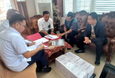 KPK Serahkan Berkas 4 Tersangka Baru Suap Pokir DPRD OKU