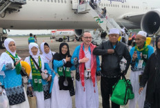 Jemaah Haji Empat Lawang Tiba di Indonesia, Disambut Haru Setelah Menuntaskan Ibadah di Tanah Suci