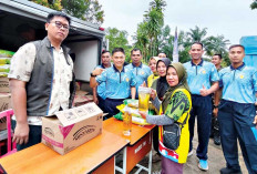 Peringati HUT TNI-AU Ke-80 Lanud SMH Gelar Bazar Sembako Murah dan Donor Darah 