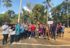 Desa Pajar Bakti Rayakan HUT ke-79 RI dengan Turnamen Voli Penuh Semangat