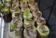 Gas 3 Kg Sulit Dicari, Warga Tanjung Sakti Rela Beli Dua Tabung Rp160 Ribu, Harapkan Operasi Pasar