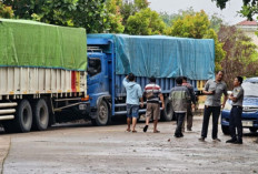4 Truk Batubara Dihentikan Warga Prabumulih: Kami Sudah Terlalu Sabar