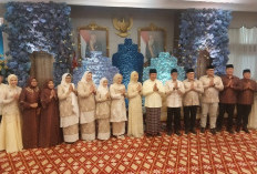 Bupati OKU H Teddy Meilwansyah bersama Wakil Bupati OKU H Marjito Bachri bersilaturahmi dengan Gubernur Herman