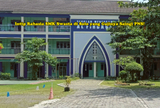 Sekolah Gratis Bikin Gaji Guru Miris? Intip Rahasia SMK Swasta di Solo yang Gajinya Saingi PNS!