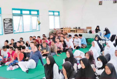 Perkuat Partisipasi Pemilih Pemula, KPU Goes to Pesantren 