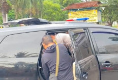 Heboh! Sepasang Kekasih Diduga Tewas dalam Mobil Innova dengan Mesin dan AC Masih Menyala