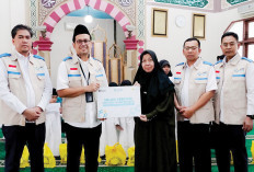 Hadirkan Senyum untuk Anak-Anak Yatim Duafa, Rayakan Milad Ke-19 YBM PLN