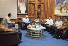 Bahas Dukungan BKBK untuk Pembangunan Kota Prabumulih: Arlan Temui Herman Deru di Palembang